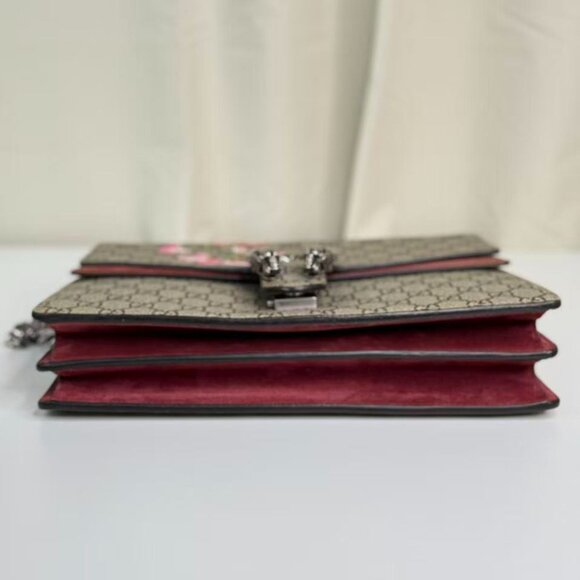 Gucci GG Logo Supreme Large Dionysus Shoulder Bag with Floral Accent - Picture 5 of 8